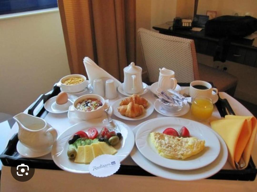Lamar Hotel Batumi Esterno foto