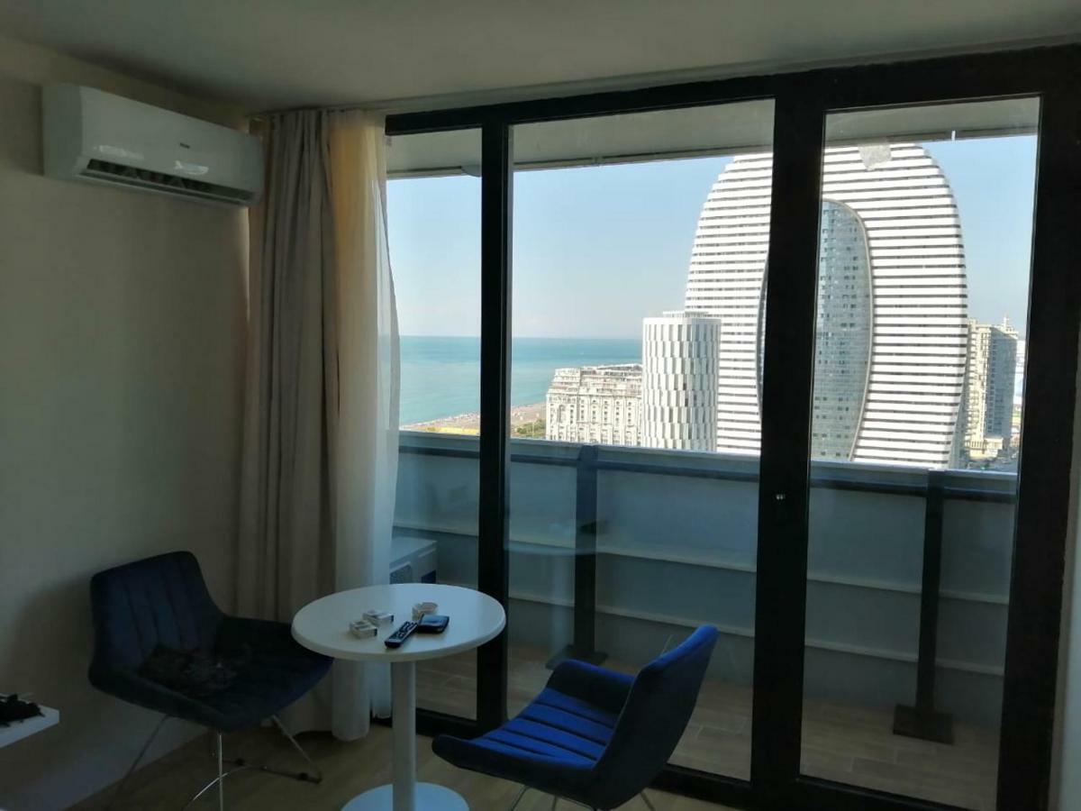 Lamar Hotel Batumi Esterno foto
