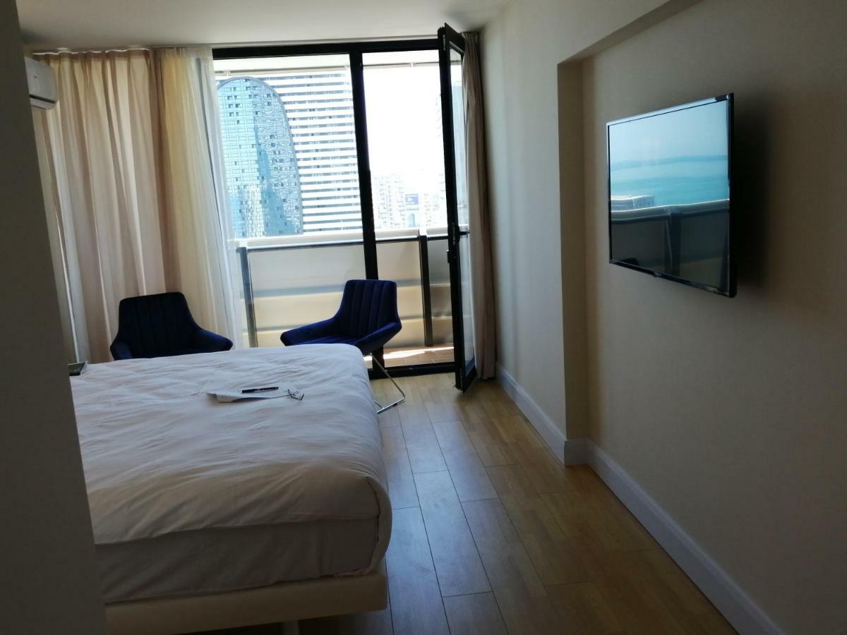 Lamar Hotel Batumi Esterno foto